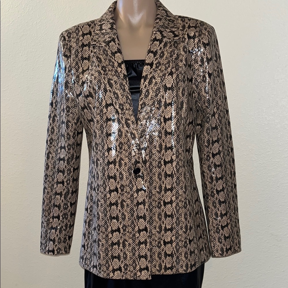 Stylish Snake Print Faux Leather Women's Blazer
